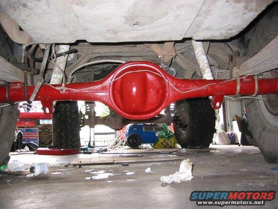 img_2714.jpg New Shiny Red axle :) Now it matches the Front axle.. When it's clean.