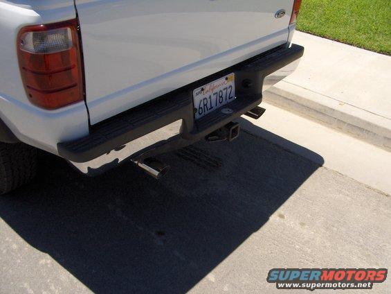 dual-exhaust.jpg Just to be different!