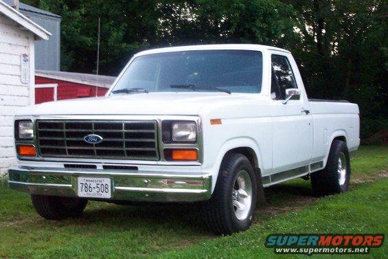 white-truck.jpg Pic of the stance of the truck with the new tires on it.