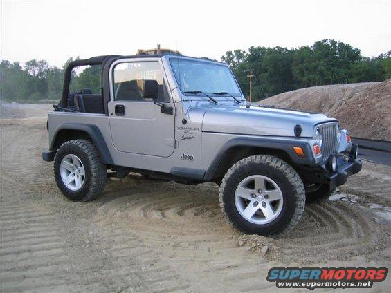 jeep-001.jpg 