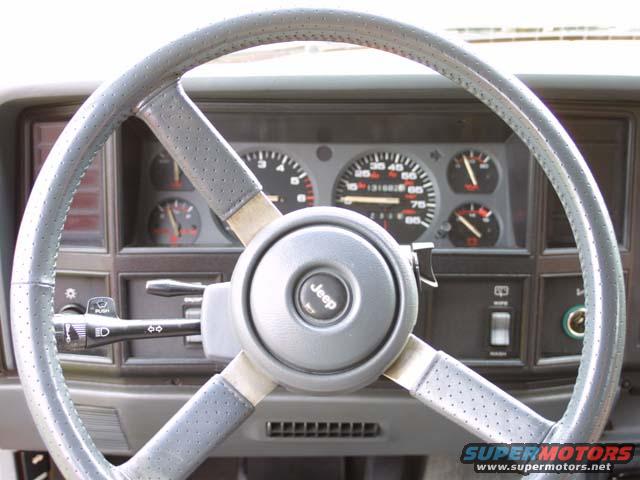 8aug05myjeep2264.jpg Dash 1