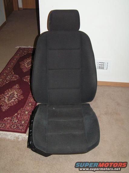 seats-002.jpg BMW Seat