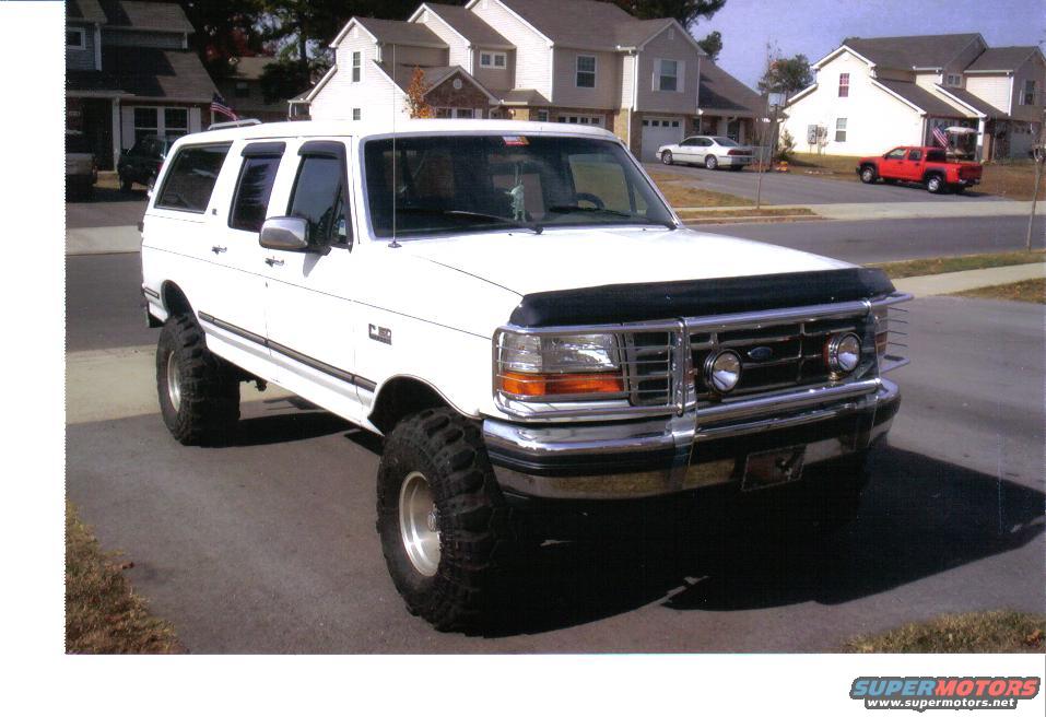 Ford bronco c150 #9