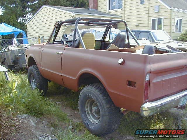 primer-blazer-left-side.jpg A little body work and oxide red primer.