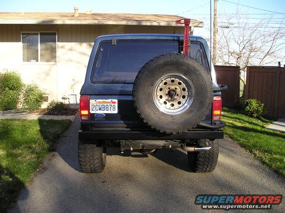 Ford bronco ii rear bumper