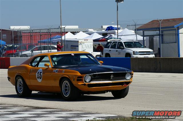 15-in-the-pits.jpg in the fast pit at TWS