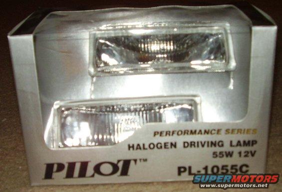 p4090004.jpg Pilot 1055-C halogen driving (fog) lights