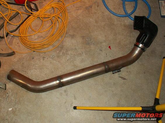 offside-snorkel-with-first-bracket-welded.jpg offside snorkel with first mounting bracket welded