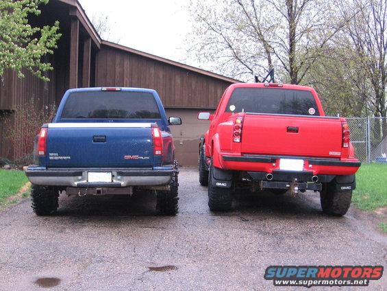 img_0742.jpg ext cab & quad cab both stepsides!!!