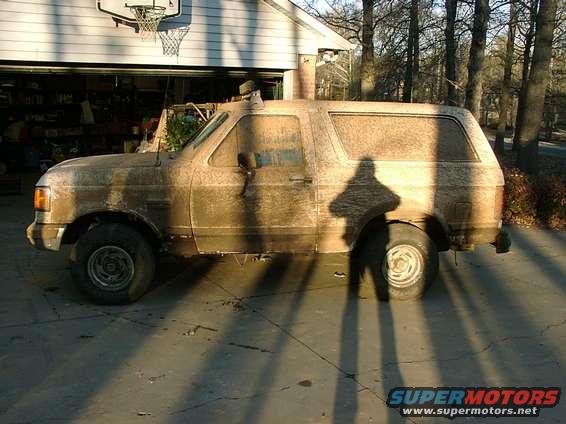 bronco_side_view.jpg Before the lift and tires and wheels. After a fourwheeling trip to the local construction area :-)