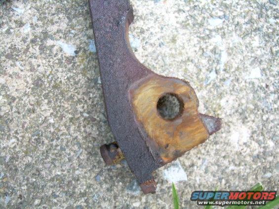 04-rusty-shift-arm.jpg 