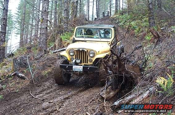 dcp_3706.jpg Downhill in the mud, very slipery.