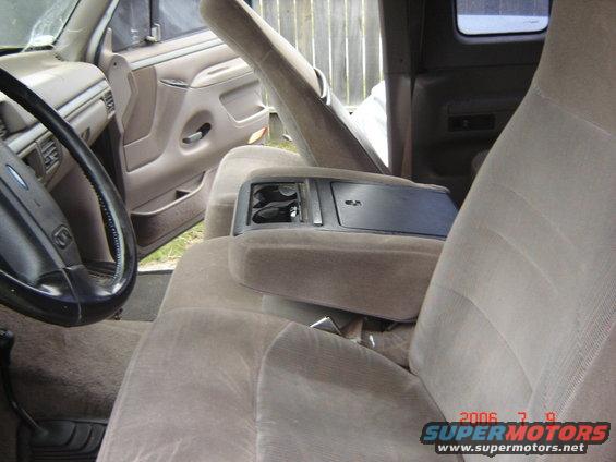 jumpseat-down.jpg 