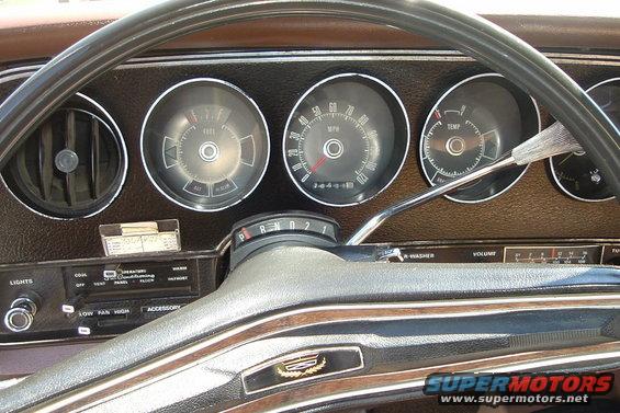 interior-dash.jpg Instrument cluster