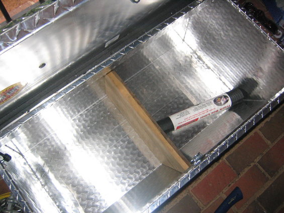 tool-box-(1).jpg A little divider... I don't want a huge gumbled mess of tools and parts and oils... Plus I don't need a quart of oil busting open when a wrench or something goes into it....