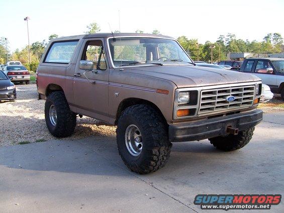 Ford bronco 2 with cut fenders #6