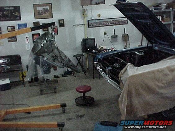 2005trannyinstall.jpg The transmission was installed along with the torque converter