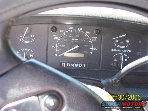 100_1095.jpg instrument cluster