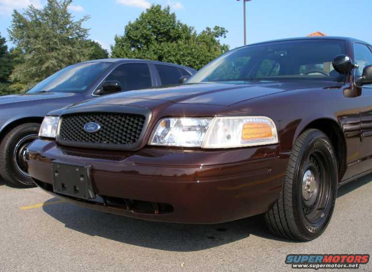 plymford-grille.jpg Plymford's '02 P71.