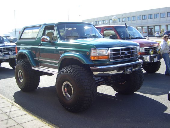 t700-161.jpg 
