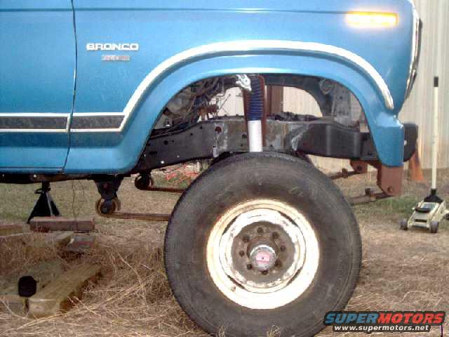 1984 Ford f150 axel #1