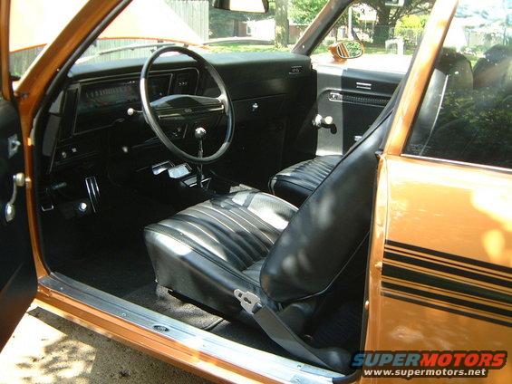 nova-interior-drivers-side.jpg 