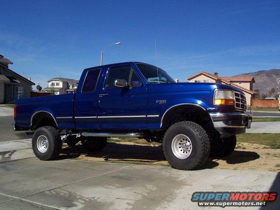 ford-f150-002.jpg Replaced the 33x12.5's with BFG T/A KO's 35x12.5x15s.  Almost went with the MTs but from experience realized at the last minute that T/As last longer and ride much nicer.  What a difference in the ride these made.  