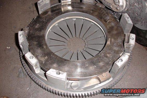 clutch1.jpg Pressure Plate Damage