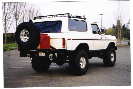 79-bronco.jpg 