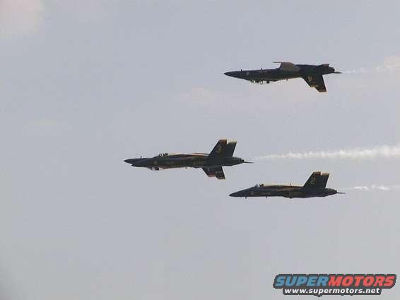 blue_angels_9.jpg 