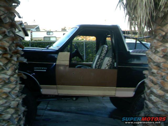 Ford bronco half doors