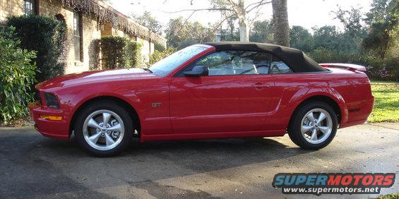 2007mustang-007.jpg 