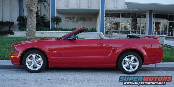 2007mustang-015.jpg 