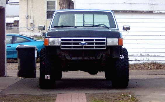 f250frontwith42s.jpg 