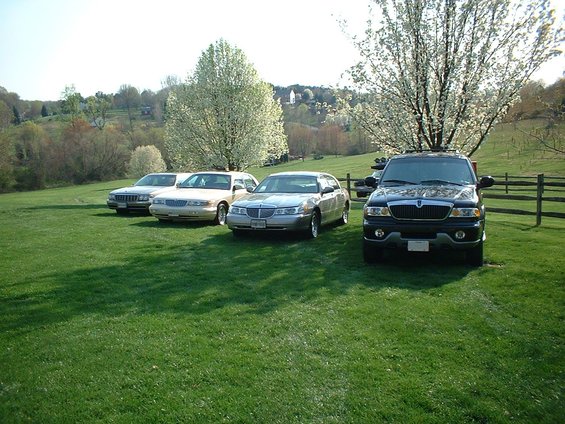 dscf0025.jpg 
Some of the cars, off driveway while cleaning driveway/garage 

Picture taken 04/2005 