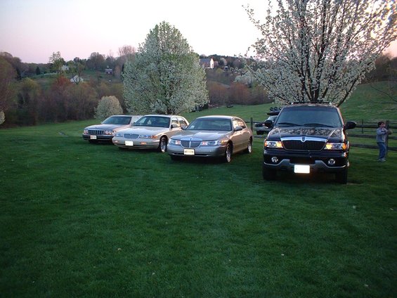 dscf0040.jpg 
Some of the cars, off driveway while cleaning driveway/garage 

Picture taken 04/2005 