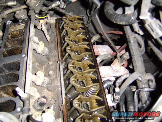 change-oil-pan-gasket-and-valve-cover-gasket-044.jpg 