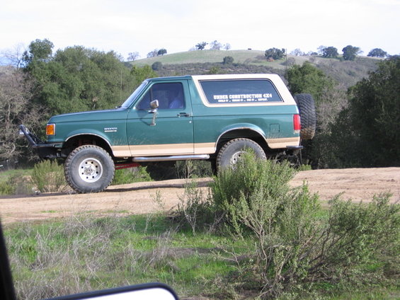 img_0655.jpg Dan's Bronco.