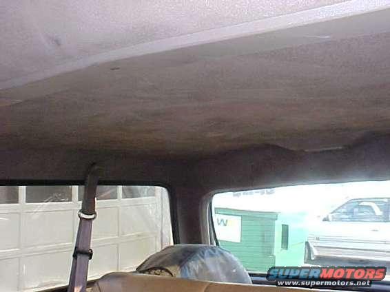 headliner.jpg Hard to see but the headliner is filthy.  My Dad was a chain smoker.  I'm going to replace the headliner and the carpet. 07/30/02