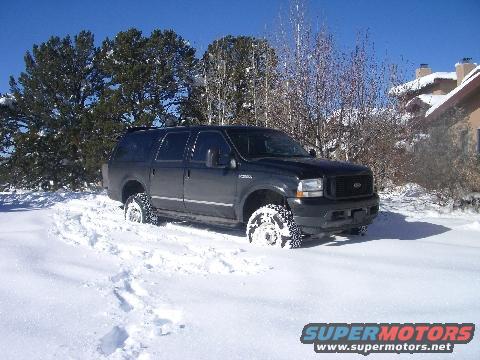 8d89scd.jpg The Beast after a very heavy snowfall in Santaw Fe, NM.  January 2007. 