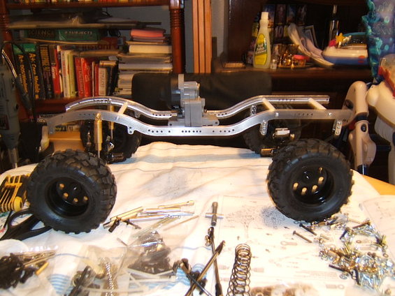 crawler-004.jpg 