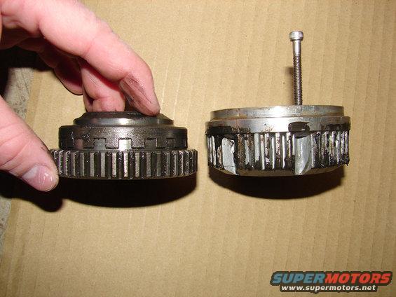 78-f250-d44-hubs-001.jpg Stock Hub vs. Mile Marker Hub