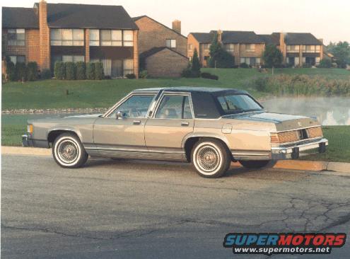 1984gm.jpg 1984 Mercury Grand Marquis

Notice the Brougham roof treatment, optional on the Grand Marquis and Crown Victoria.