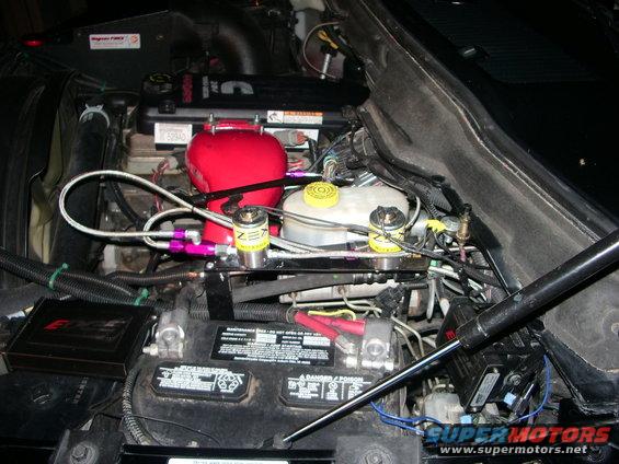 zex-nitrous69.jpg ZEX 200 HP NITROUS KIT