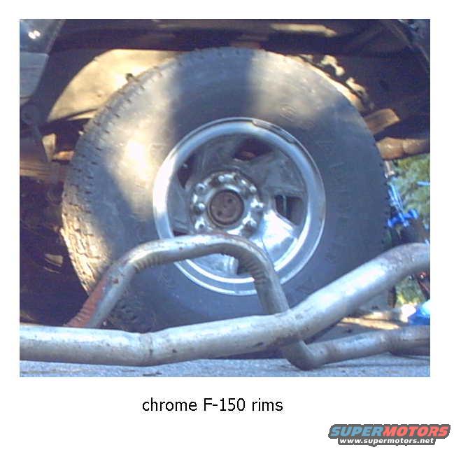 chromef150-rims-02a.jpg Newer style chrome  15"  F-150 rims.