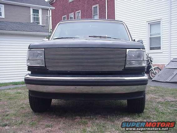 mvc110f.jpg billet grille & clear directional lights