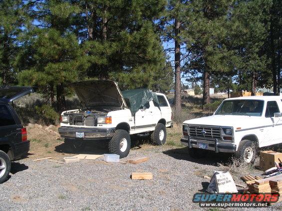 88-bronco-teardown-001.jpg rolled on left 85 on right