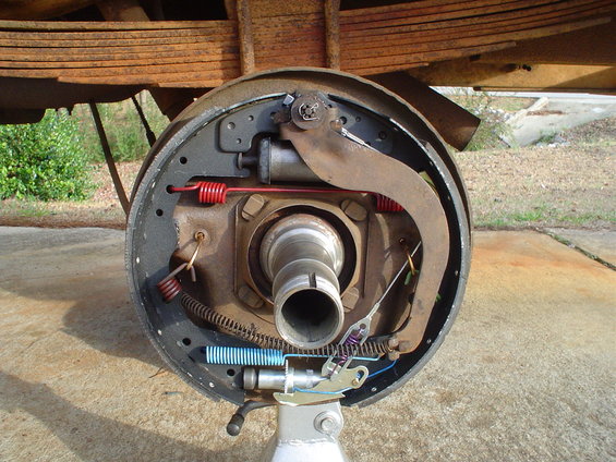 rear-hubs-and-other-007.jpg 