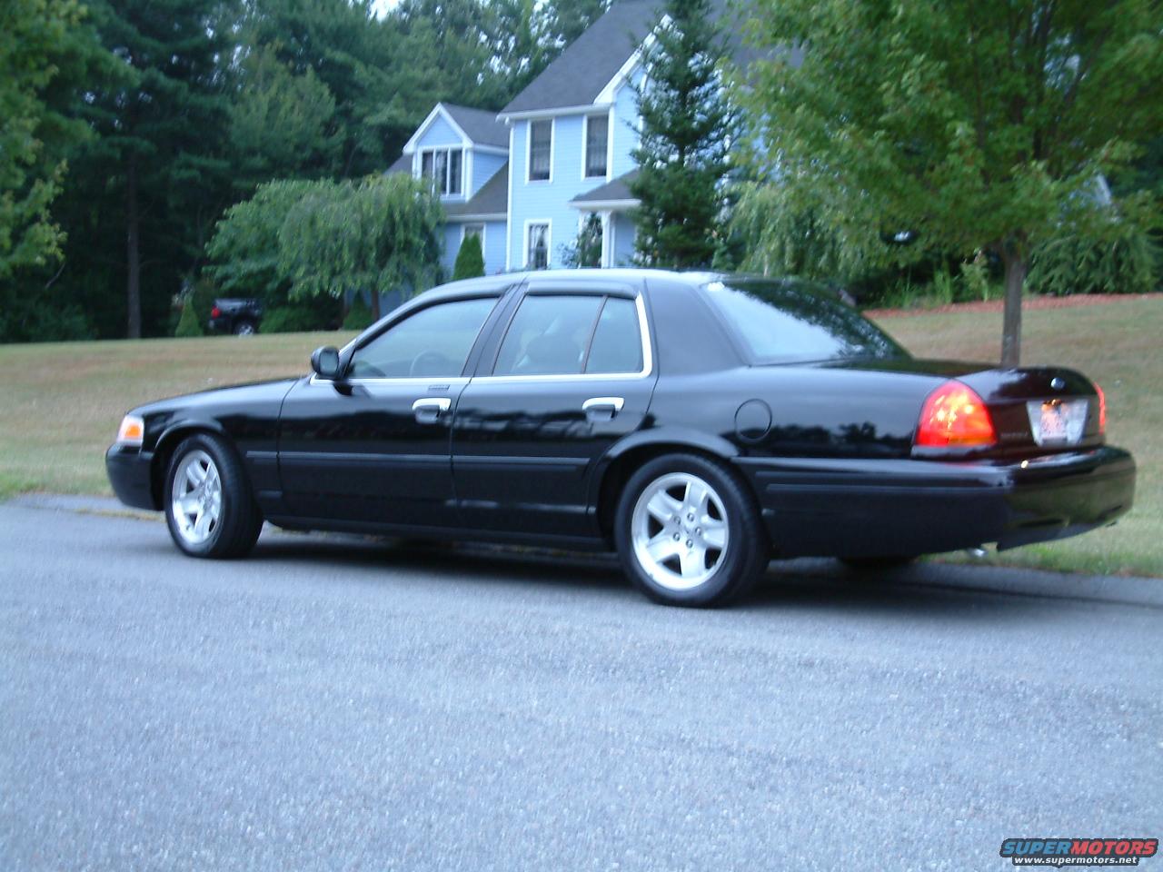 2002 Ford crown victoria sport #7