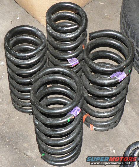 cobracoils.jpg IRS Cobra coil springs
Code: BCF & BCR